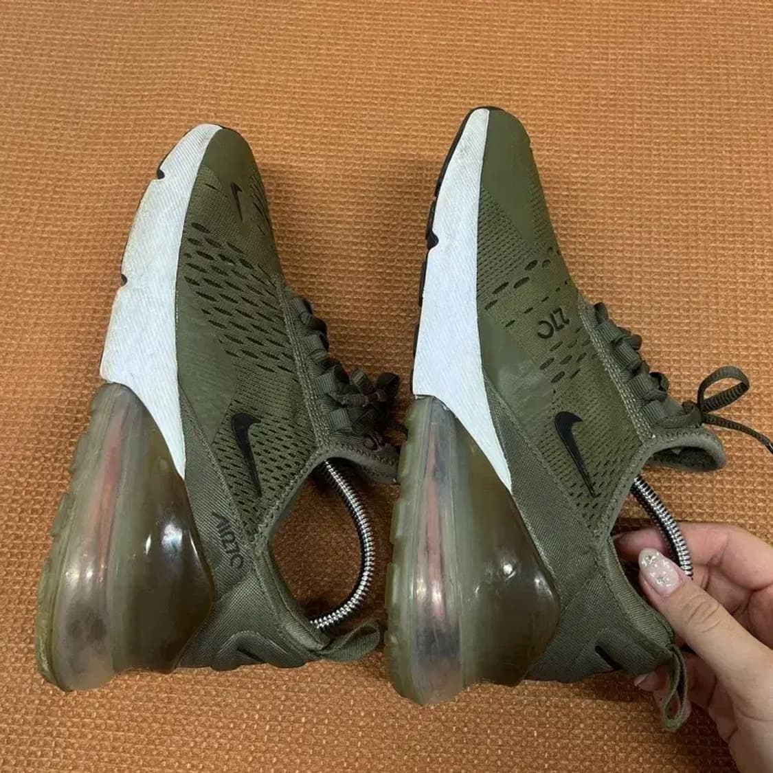 나이키 에어맥스 270 GS 운동화 235 G07370 상품이미지6