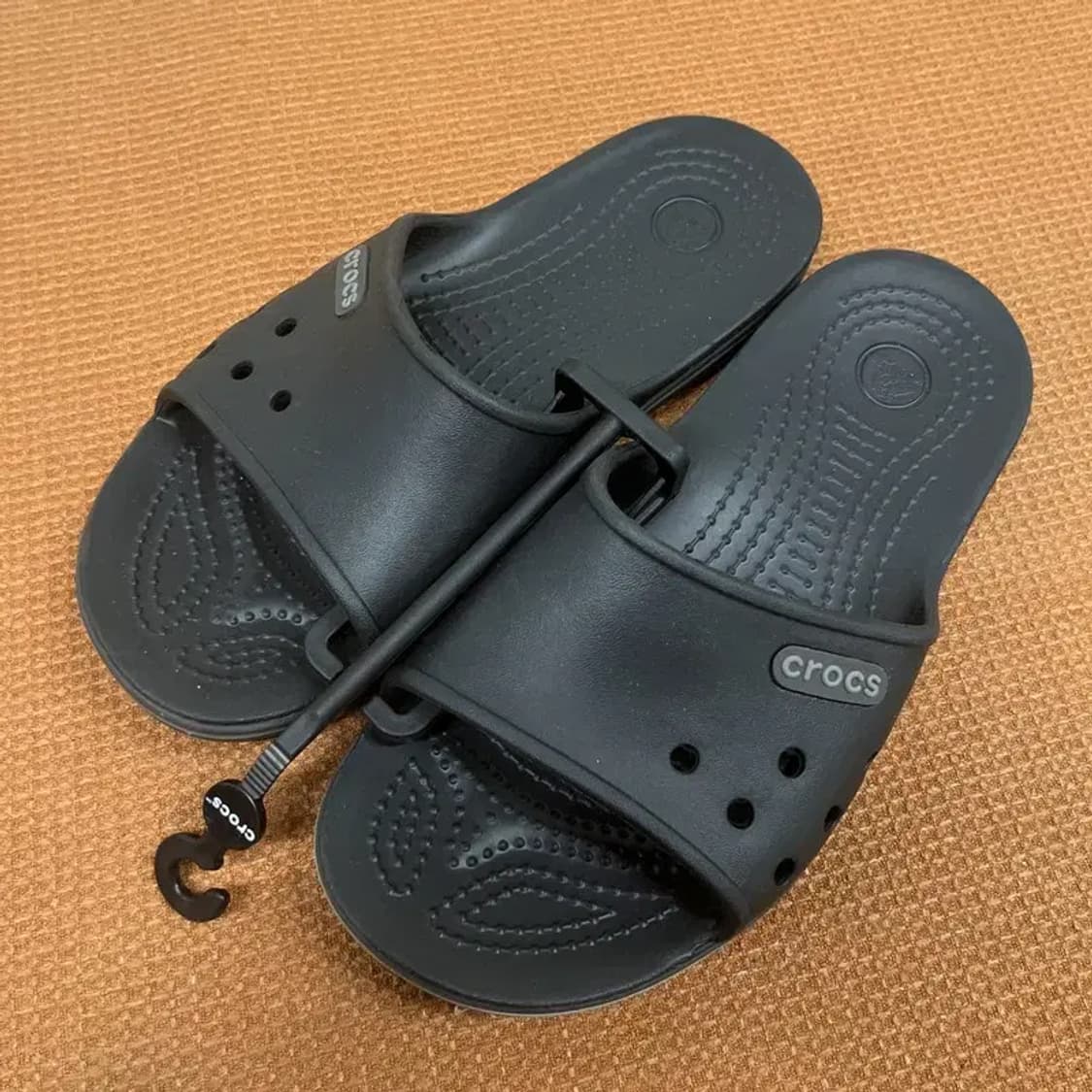 크록스 크록밴드 3 슬리퍼 W6 G07362 상품이미지1