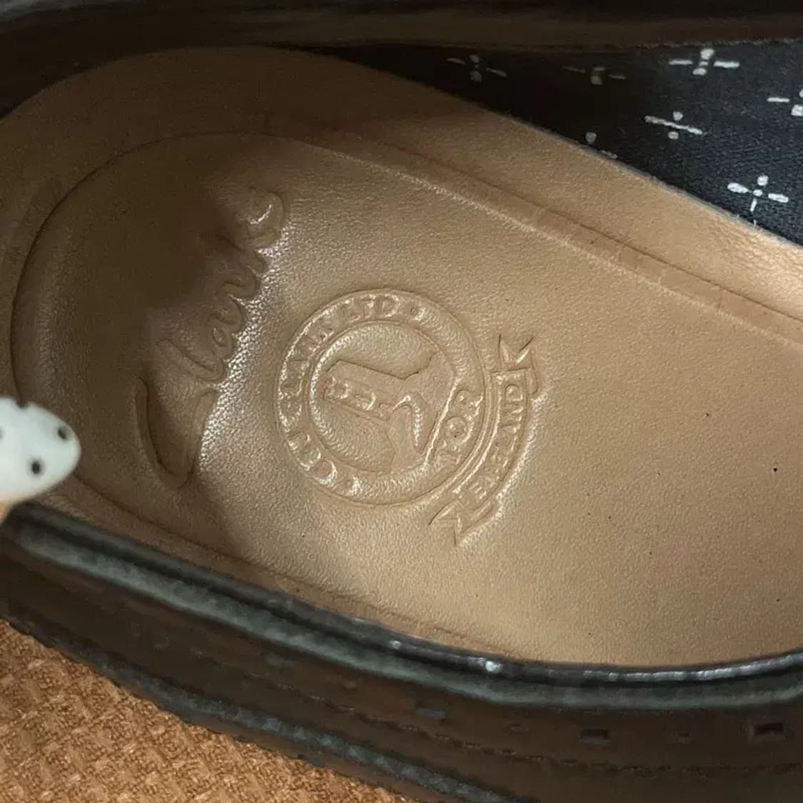 클락스 남성 정장구두 윙팁 로퍼 260 G07408 상품이미지5