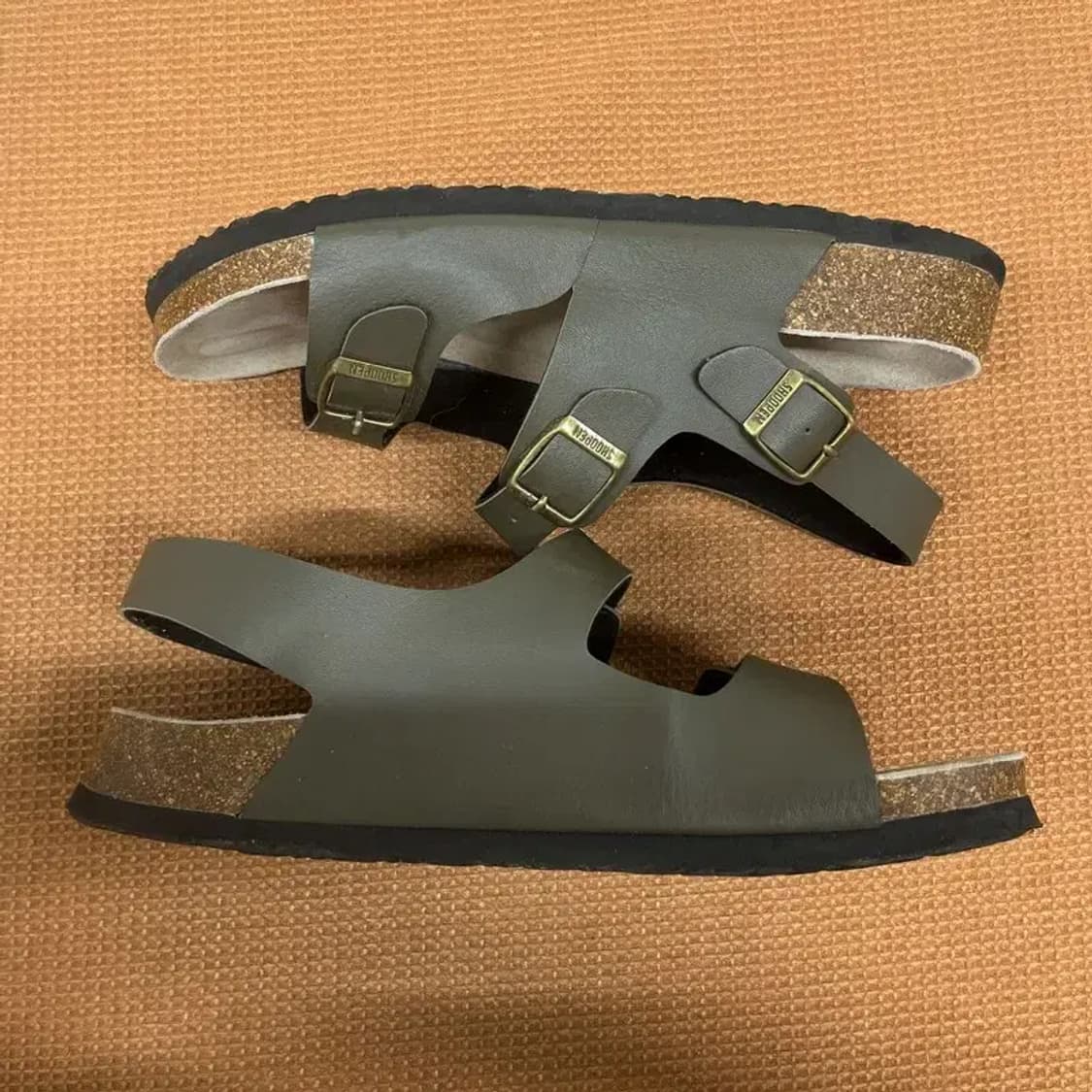 슈펜 스트랩 샌들 270 G07424 상품이미지3