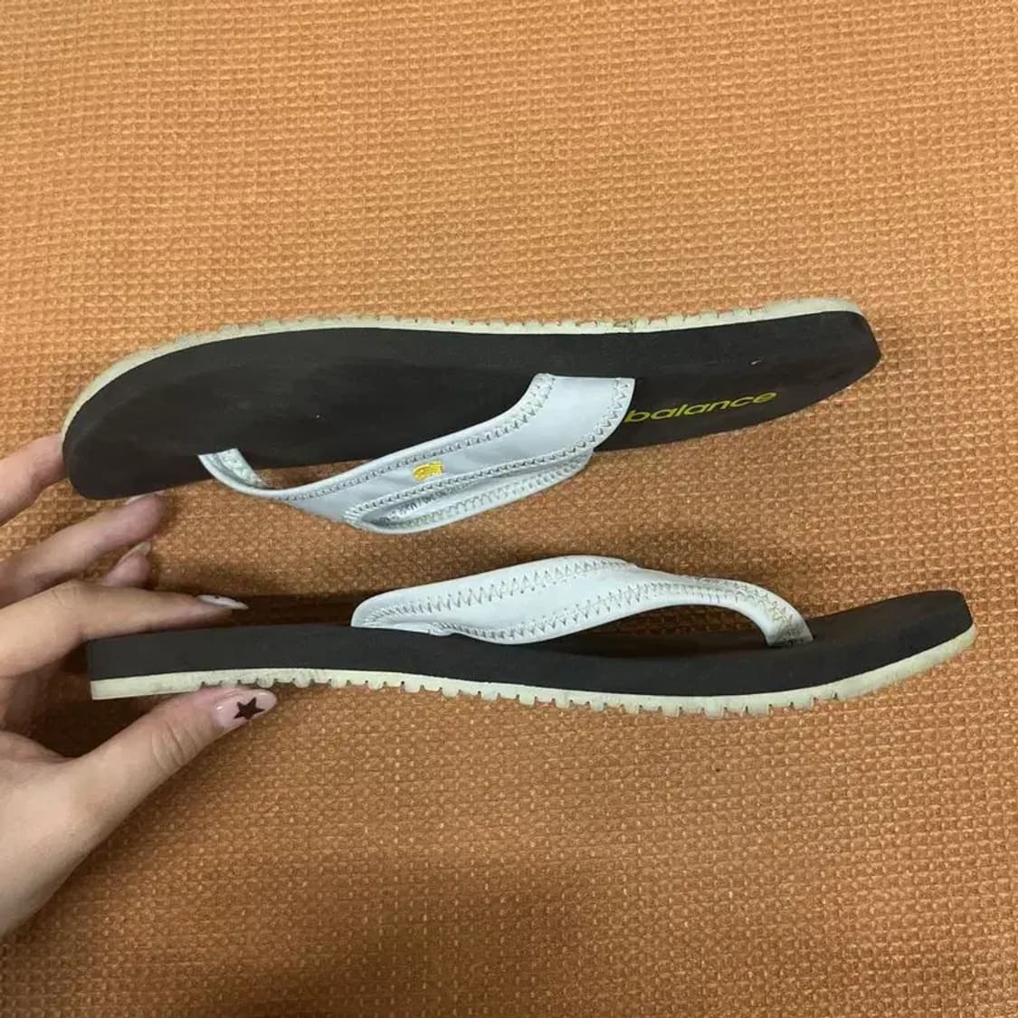 뉴발란스 플립플랍 쪼리 슬리퍼 240 G07396 상품이미지3