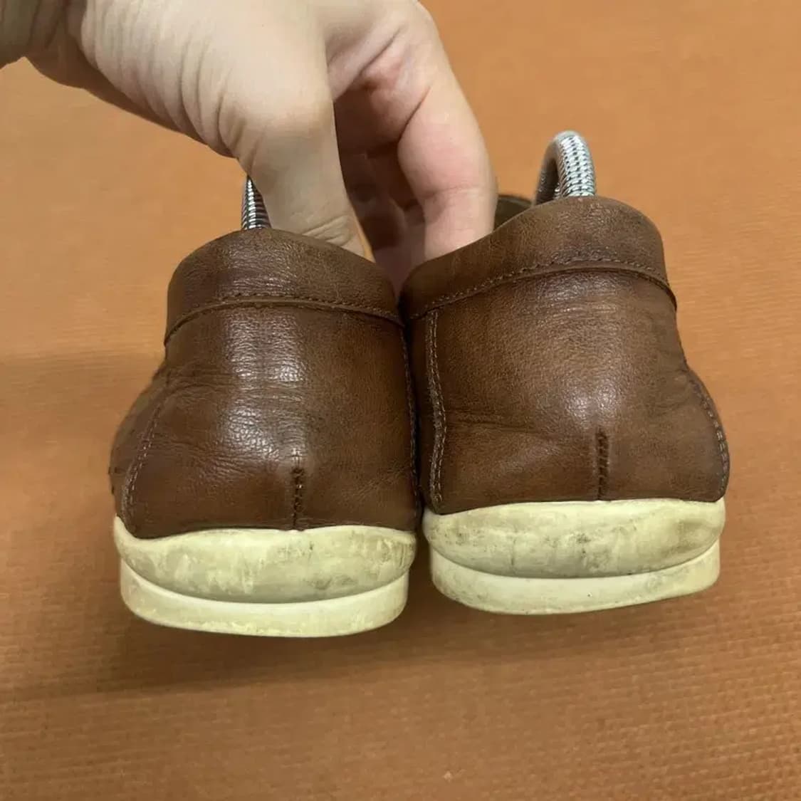 미소페 펀칭 가죽 슬립온 255 G07381 상품이미지2