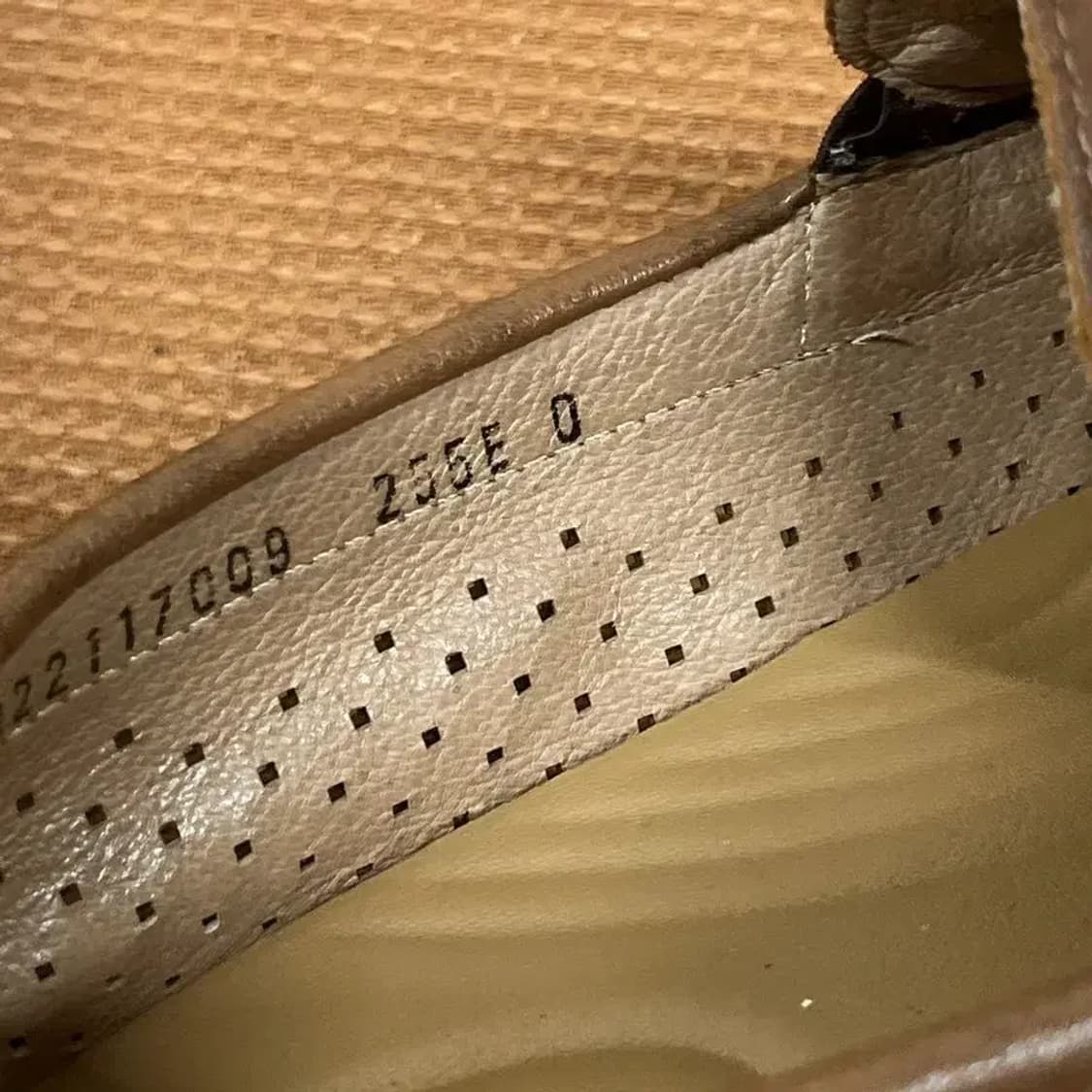 미소페 펀칭 가죽 슬립온 255 G07381 상품이미지6