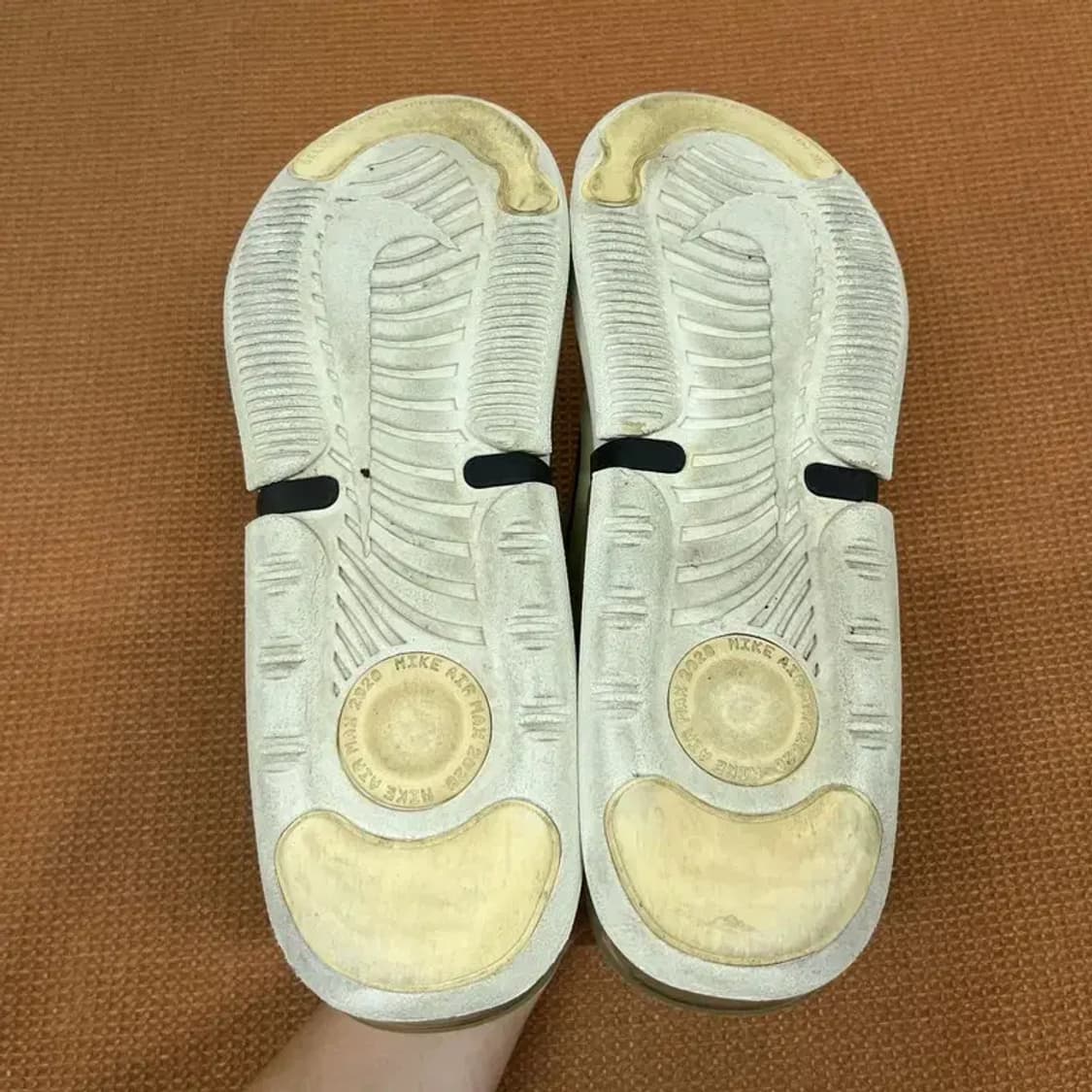 나이키 에어맥스 업 스니커즈 운동화 270 G07412 상품이미지4