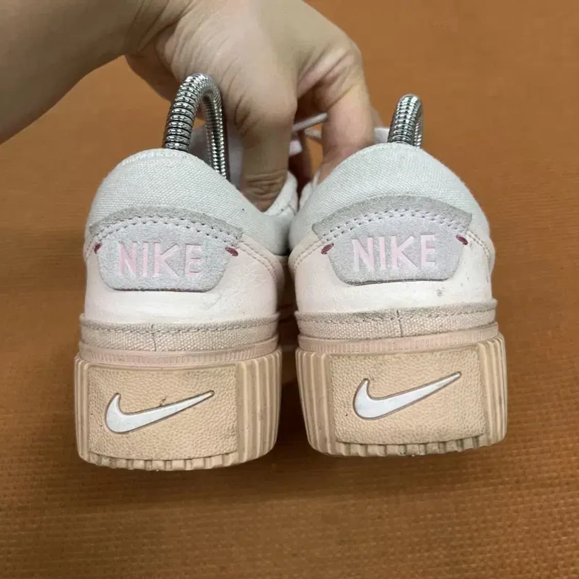 나이키 코트 레거시 리프트 스니커즈 운동화 230 G07460 상품이미지2