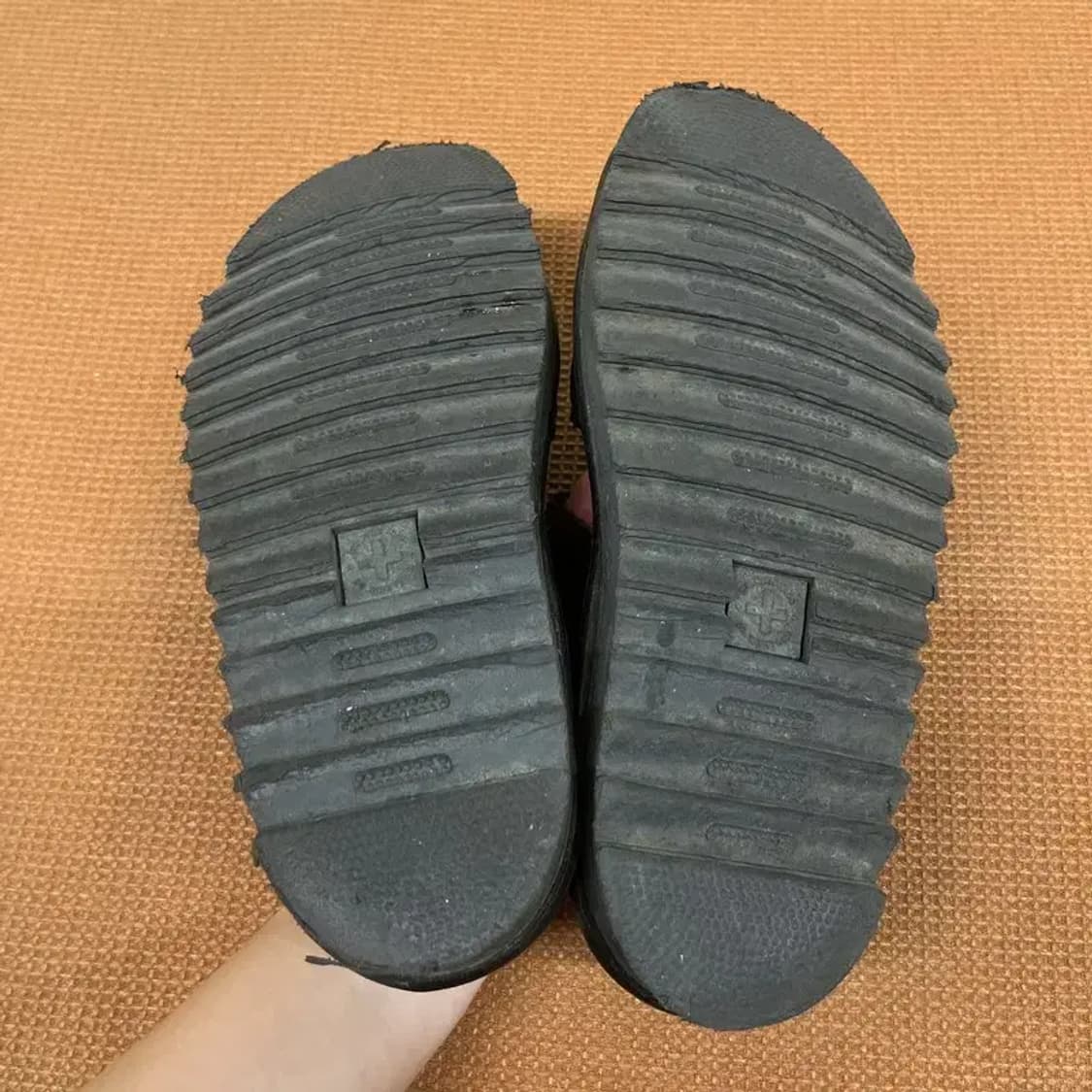 닥터마틴 마일즈 슬리퍼 UK6 G07484 상품이미지4