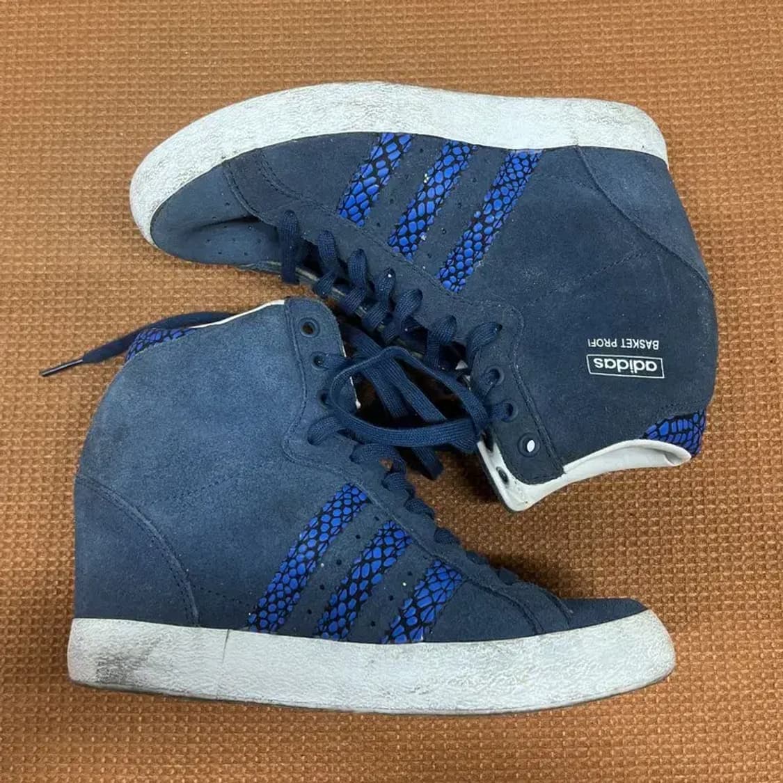 아디다스 바스켓프로피 스니커즈 운동화 225 G07479 상품이미지3