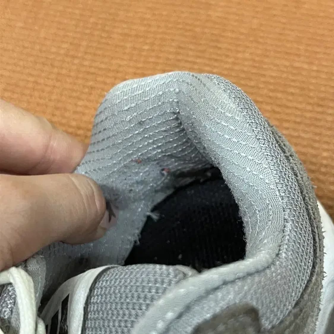 아디다스 이큅먼트 10 런닝화 운동화 240 G07494 상품이미지7