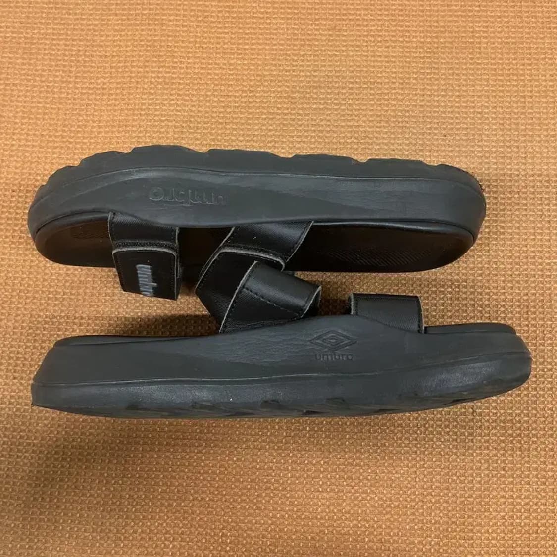 엄브로 스트랩 슬라이드 슬리퍼 240 G07509 상품이미지3