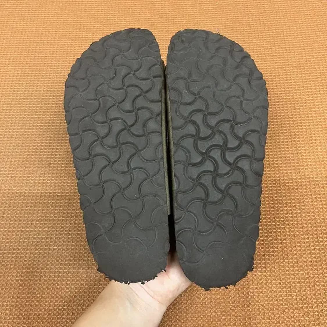 버켄스탁 취히리 타우페 슬리퍼 230 G07524 상품이미지4