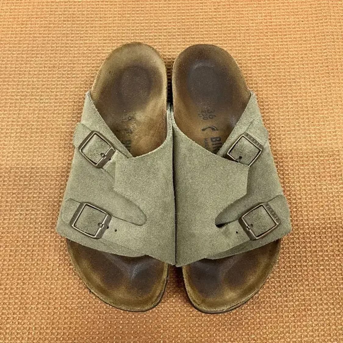 버켄스탁 취히리 타우페 슬리퍼 230 G07524 상품이미지6