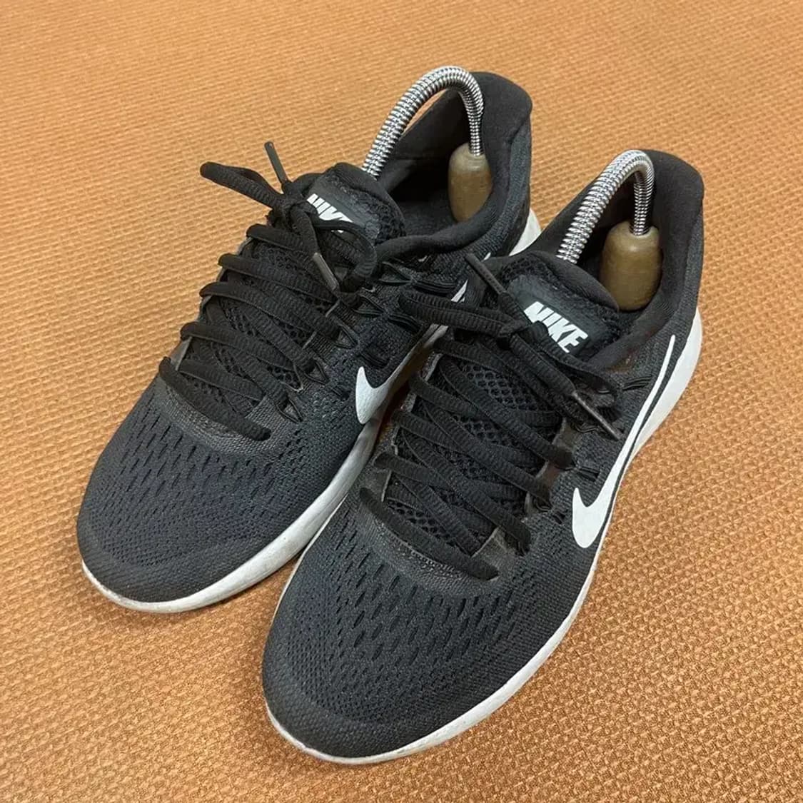 나이키 글라이드 8 런닝화 운동화 235 G07508 상품이미지1