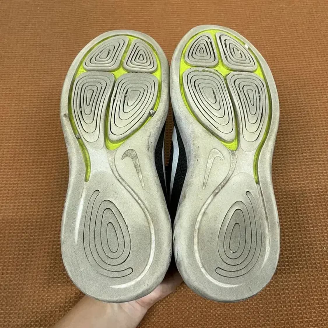 나이키 글라이드 8 런닝화 운동화 235 G07508 상품이미지4