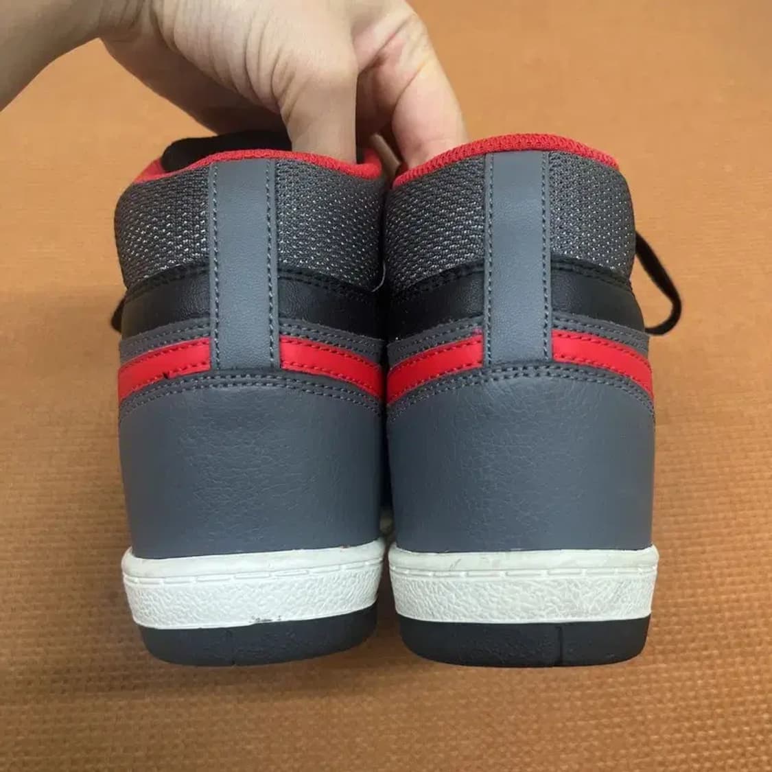 나이키 스카이하이 덩크 검빨 스니커즈 운동화 235 G07512 상품이미지2