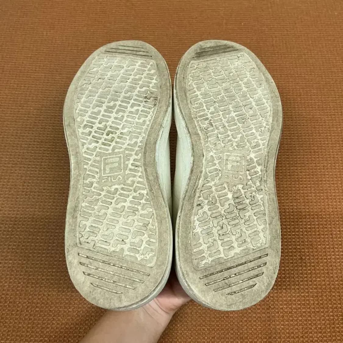 필라 코트 플럼피 스니커즈 운동화 240 G07513 상품이미지4