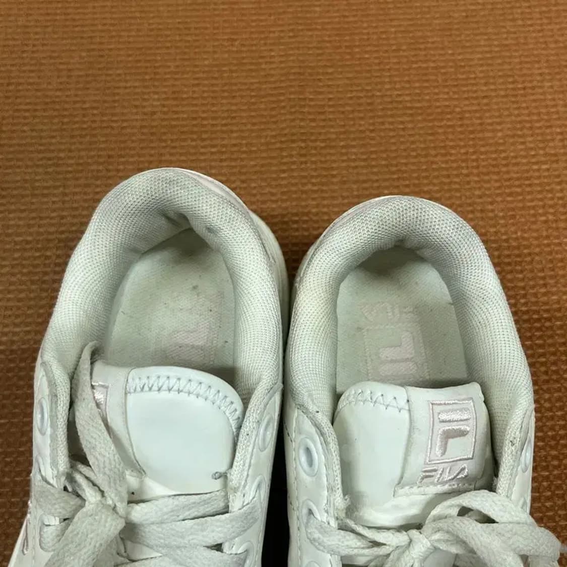 필라 코트 플럼피 스니커즈 운동화 240 G07513 상품이미지7