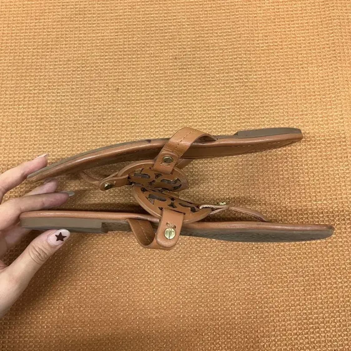 토리버치 밀러 여성 슬리퍼 G07561 상품이미지3