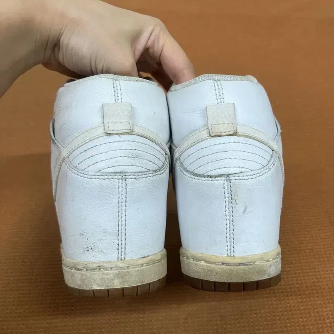 나이키 덩크 스카이 하이 에센셜 스니커즈 운동화 250 G07570 상품이미지2