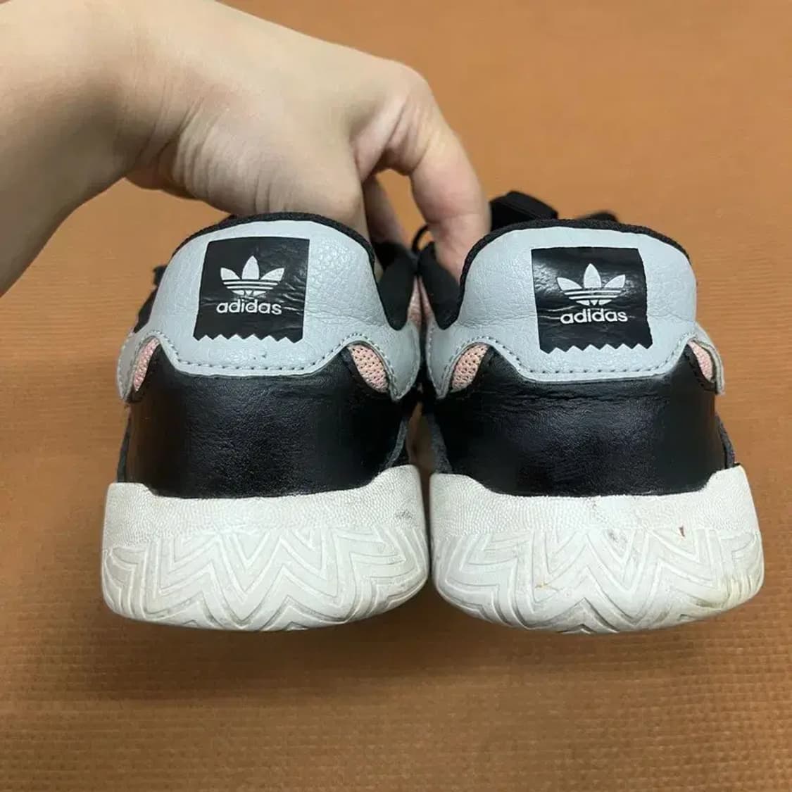 아디다스 VRX 로우 스니커즈 운동화 270 G07579 상품이미지2