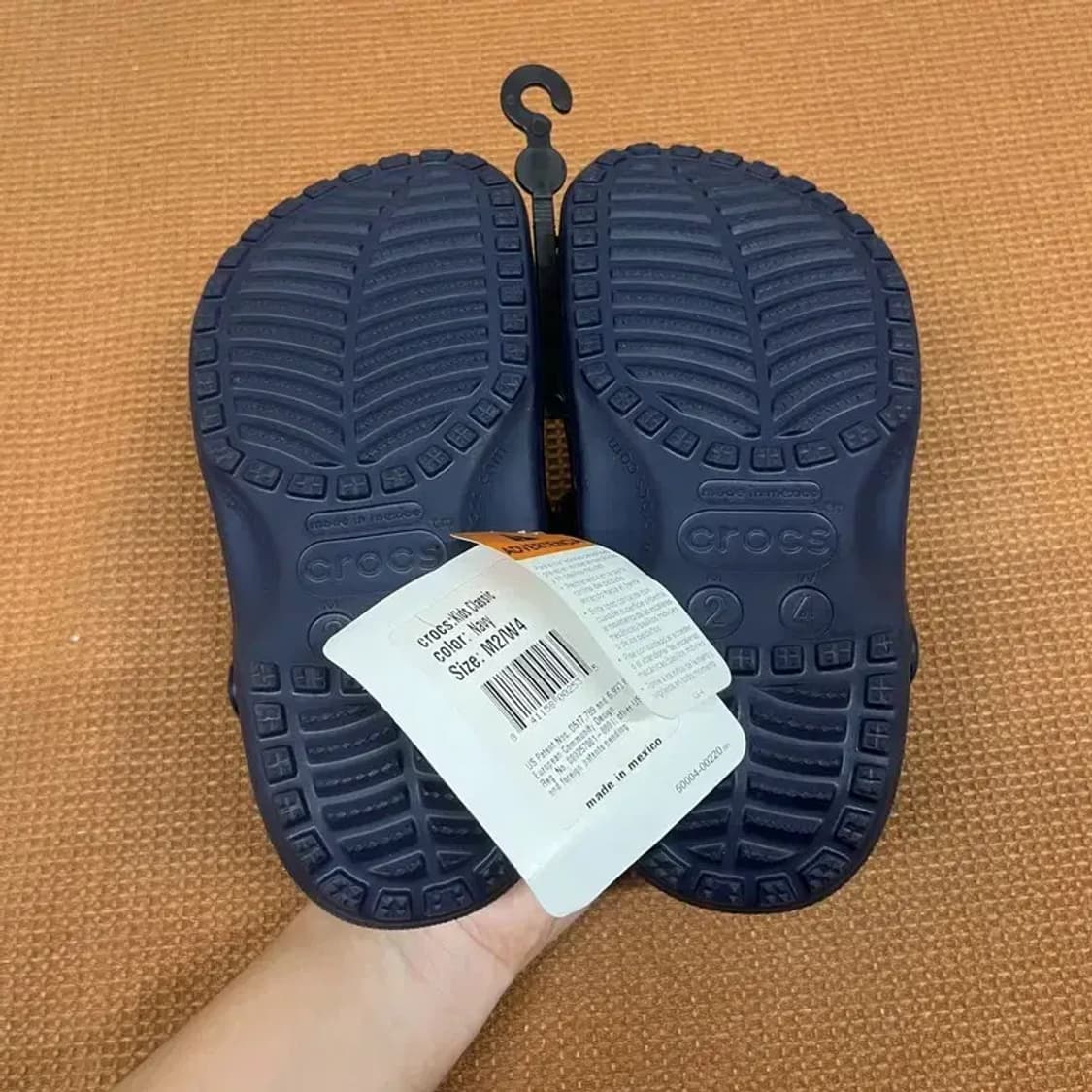 크록스 클래식 클로그 슬리퍼 샌들 W4 G07587 상품이미지3