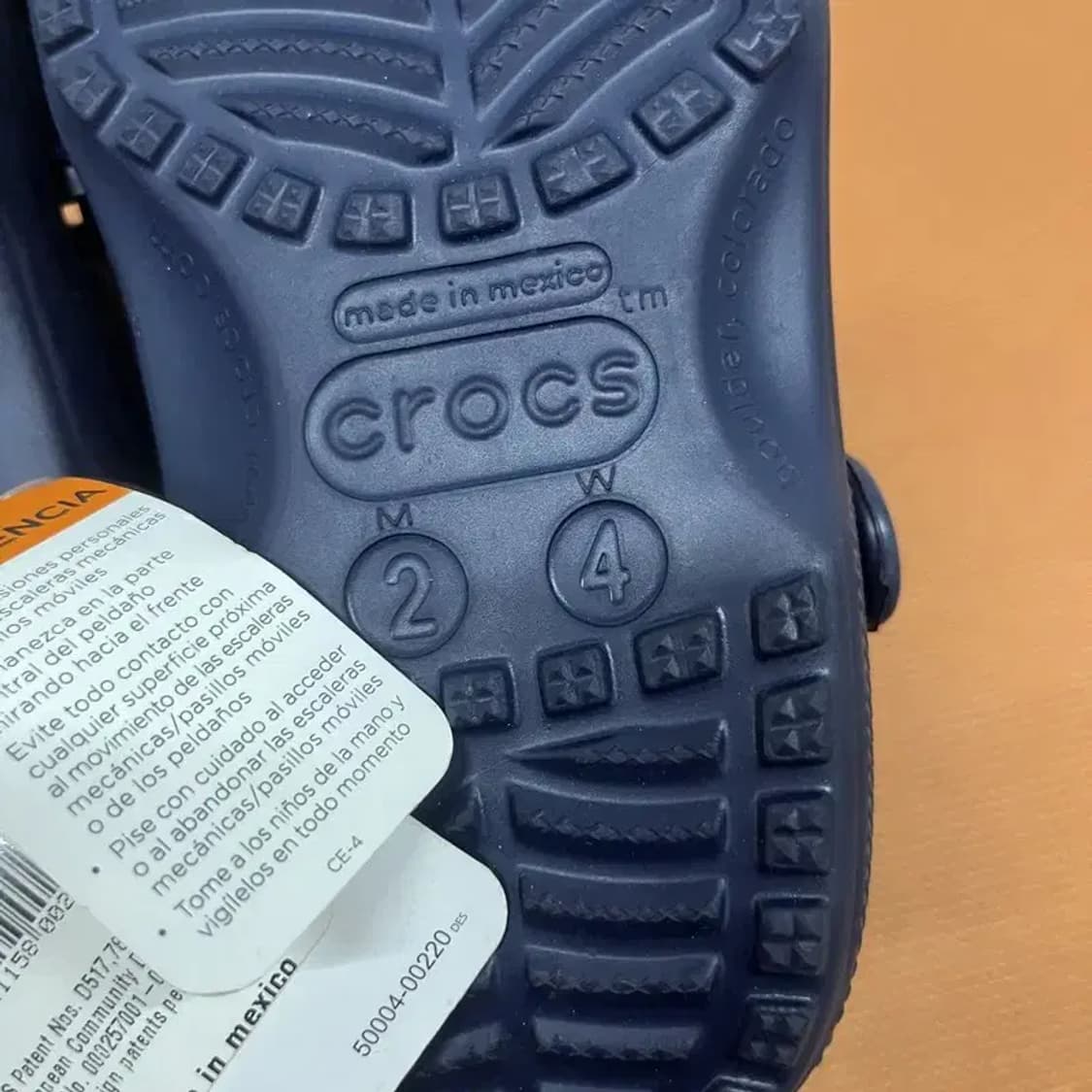 크록스 클래식 클로그 슬리퍼 샌들 W4 G07587 상품이미지4