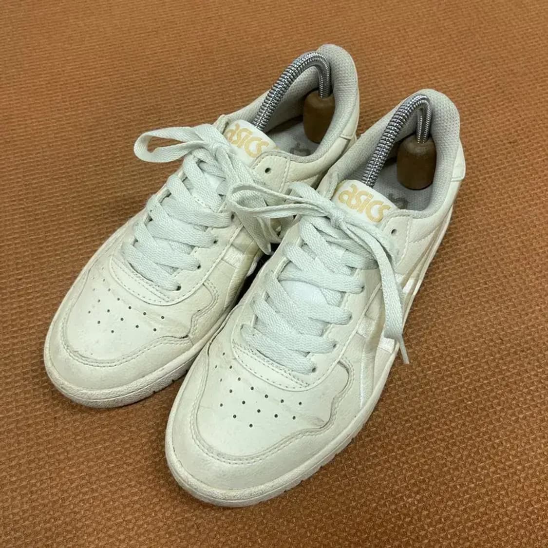 아식스 코트 S 스니커즈 운동화 240 G07600 상품이미지1