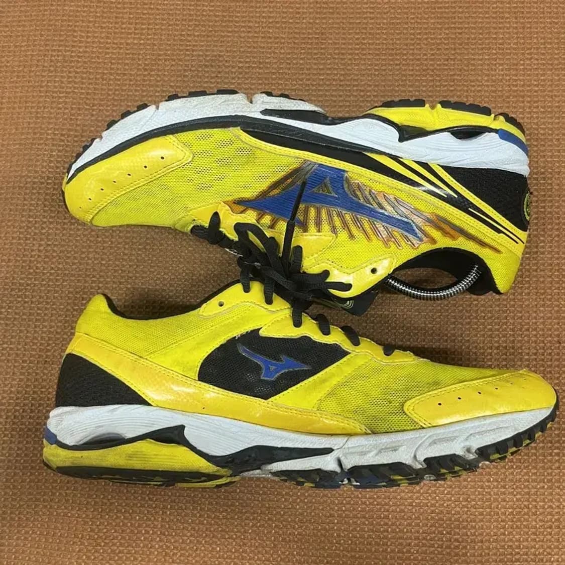 미즈노 웨이브 라이더 16 런닝화 운동화 275 G07601 상품이미지3