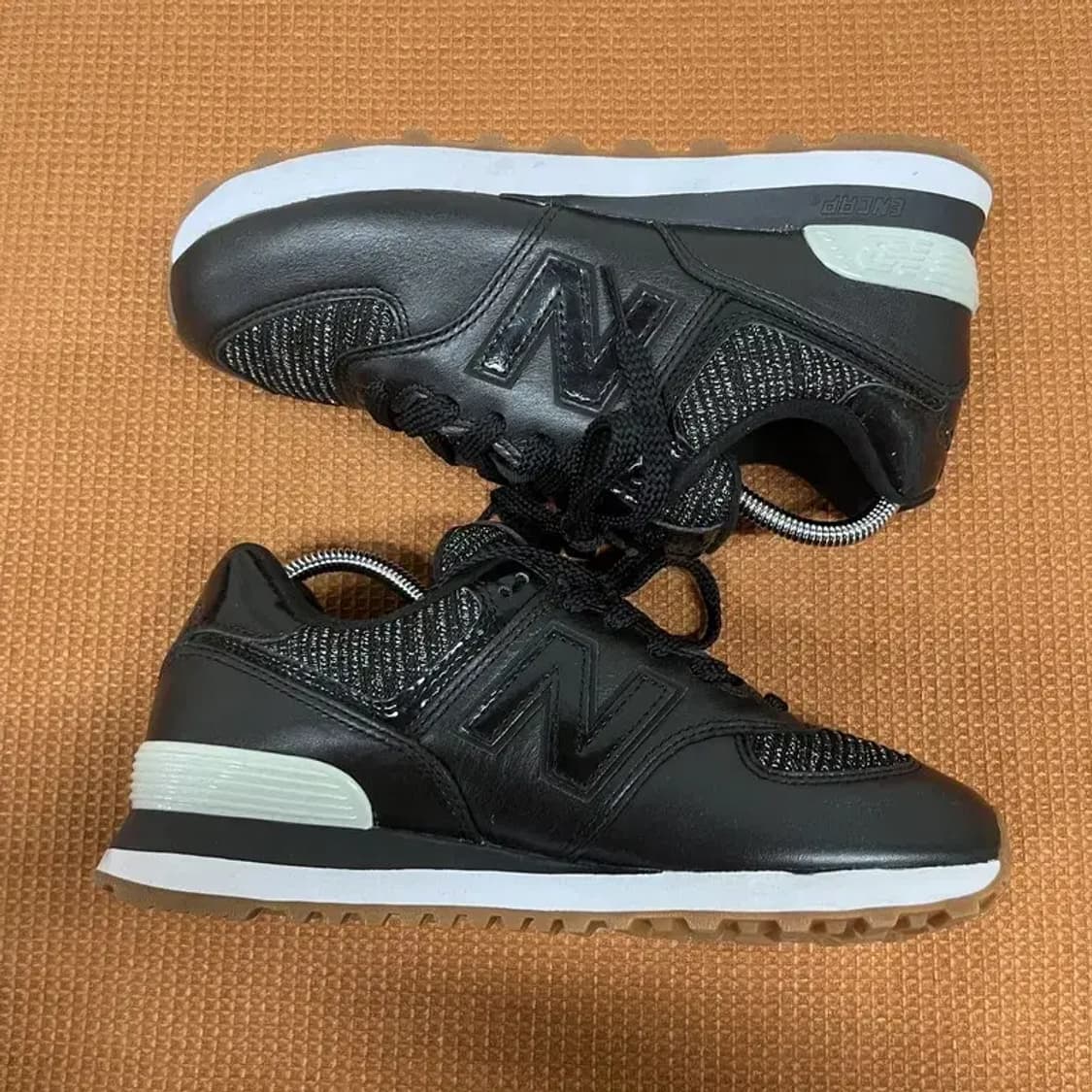 뉴발란스 574 우먼스 스니커즈 운동화 신발 245 G07612 상품이미지3