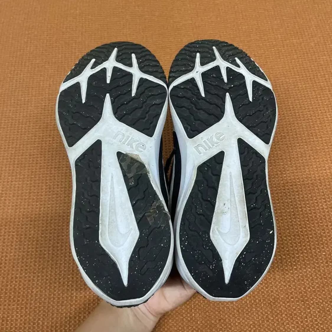 나이키 스타러너4 GS 우먼스 운동화 런닝화 신발 230 G07620 상품이미지4