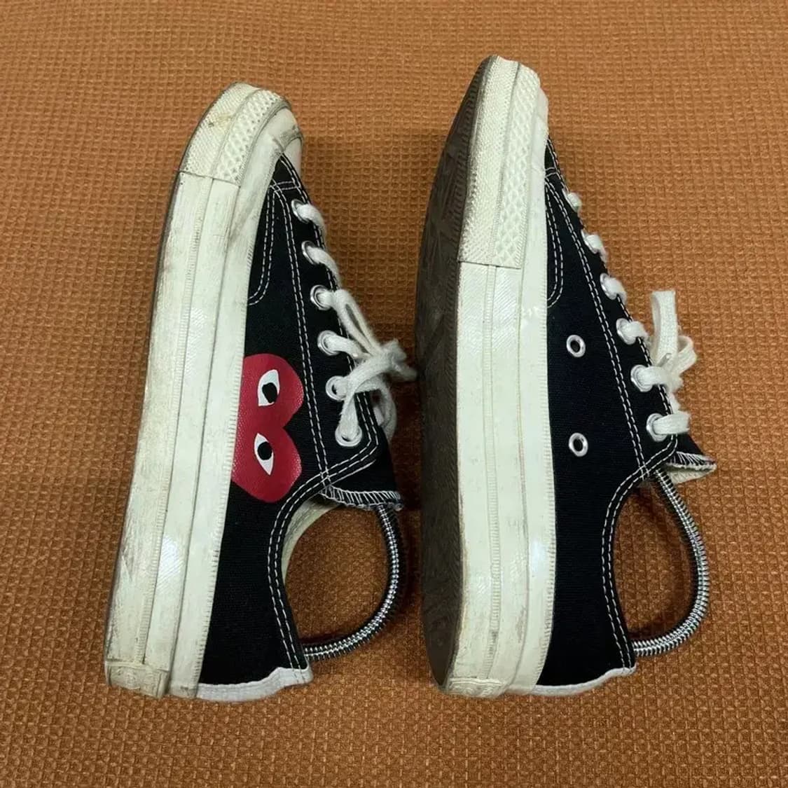 꼼데가르송 X 컨버스 플레이 척70 로우 스니커즈 240 G07602 상품이미지6