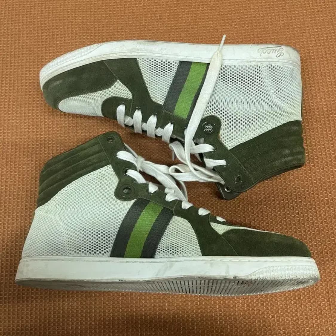 구찌 GUCCI 정품 카키 매쉬 삼선 하이탑 스니커즈 7.5 G07630 상품이미지3