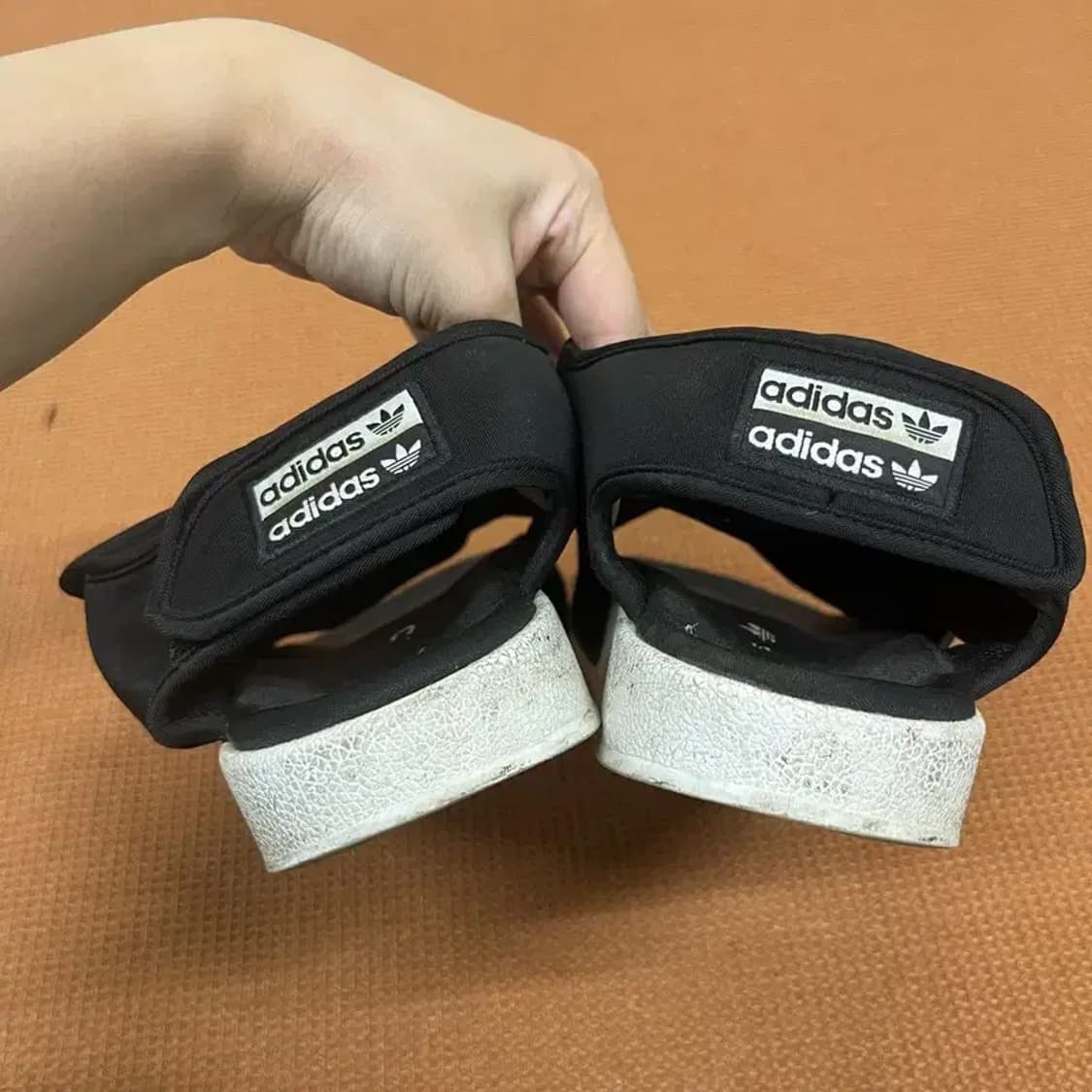 아디다스 아딜렛 3.0 샌들 265 G07667 상품이미지2