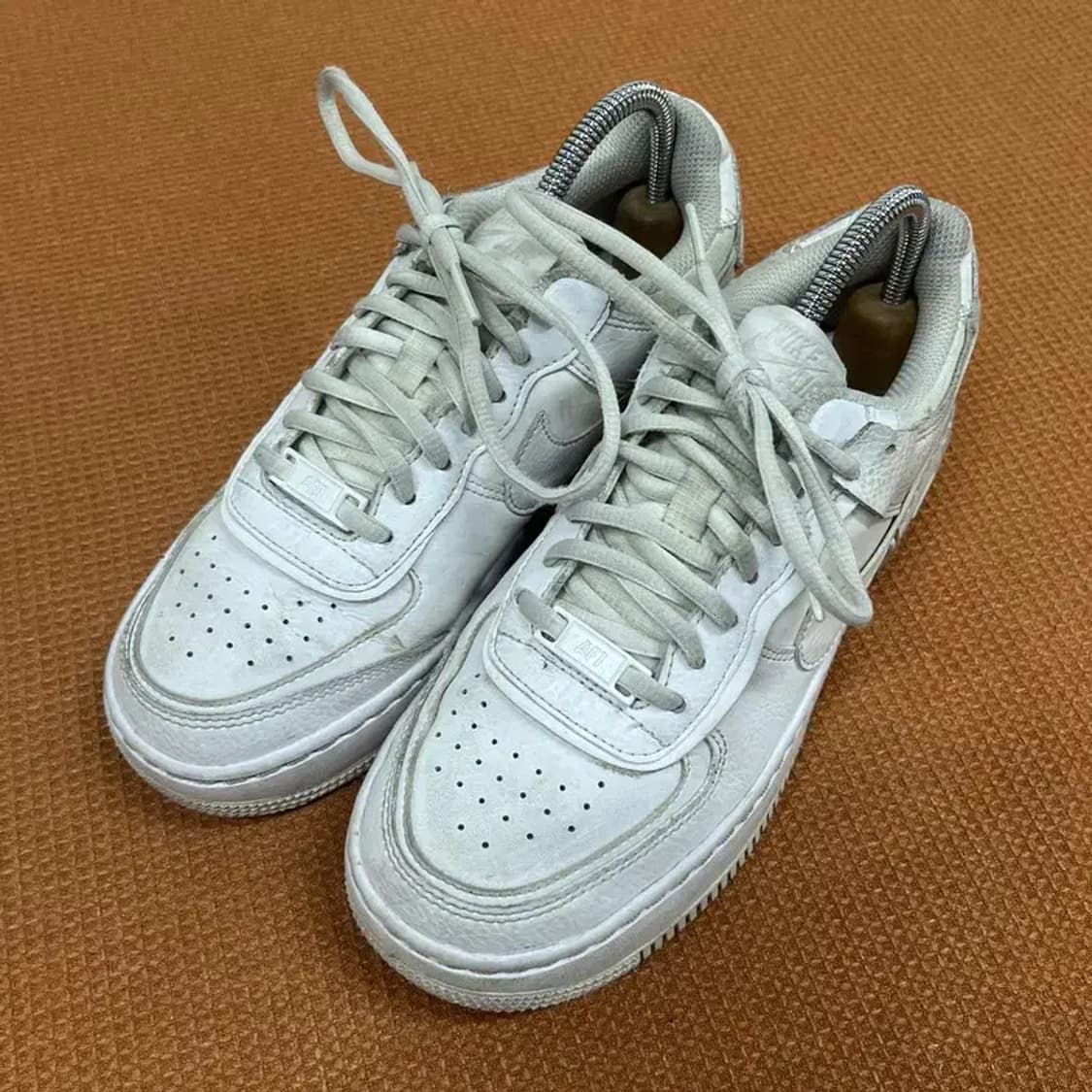 나이키 에어포스 1 쉐도우 스니커즈 운동화 235 G07644 상품이미지1