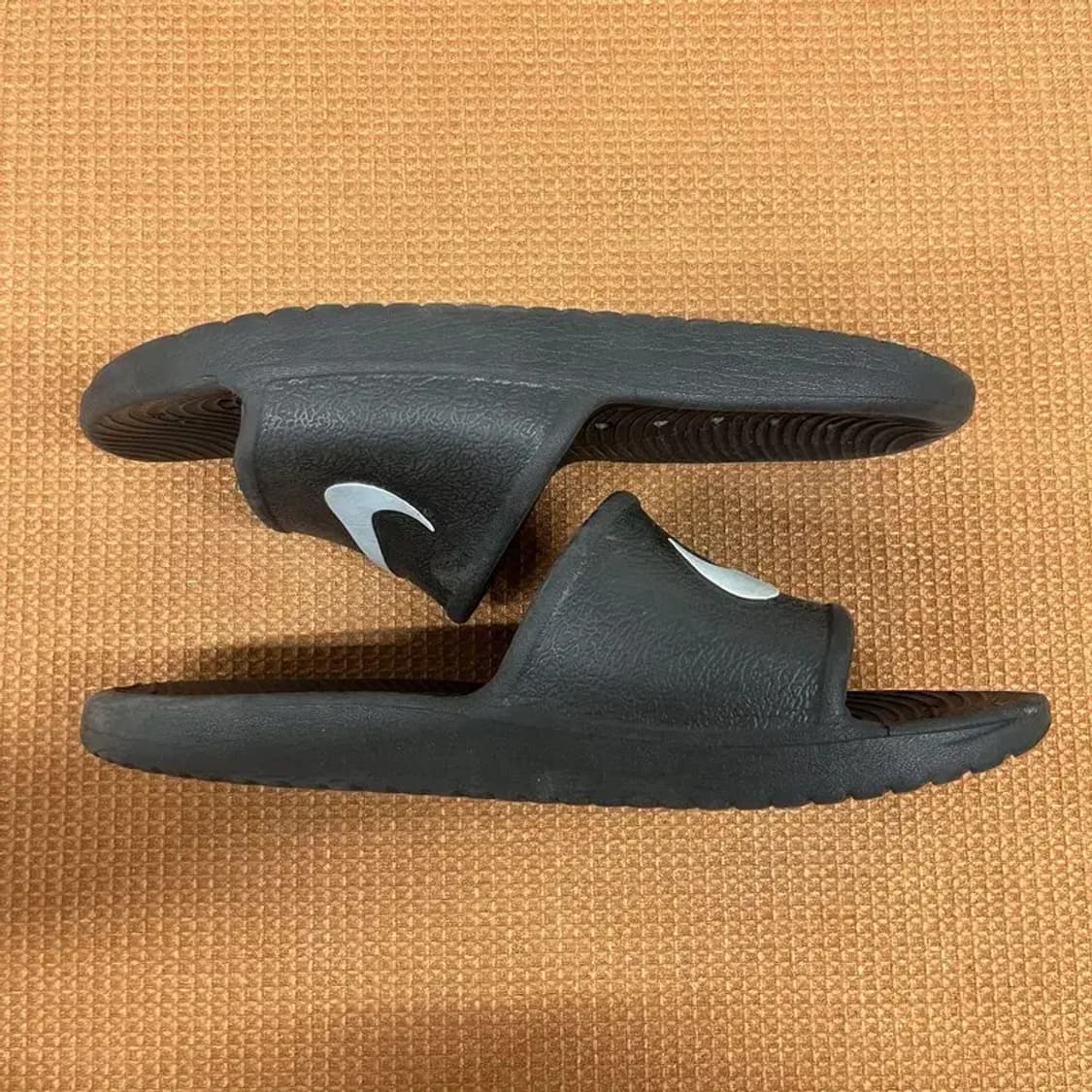 나이키 베네시 슬리퍼 W7 G07703 상품이미지3