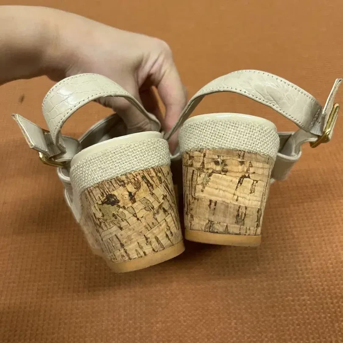 베라왕 플랫폼 웨지 샌들 230 G07719 상품이미지2