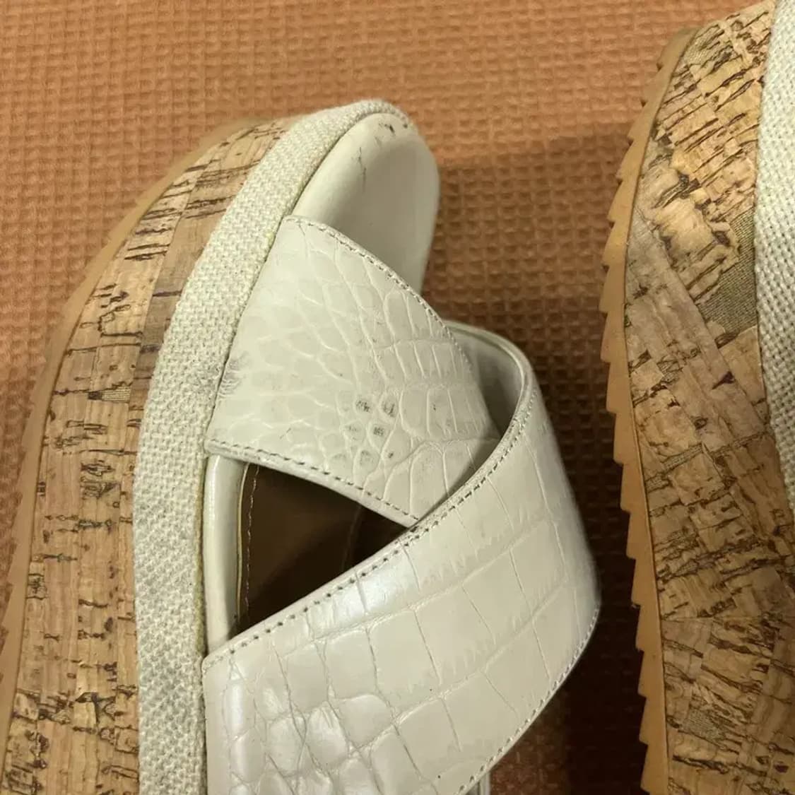 베라왕 플랫폼 웨지 샌들 230 G07719 상품이미지7