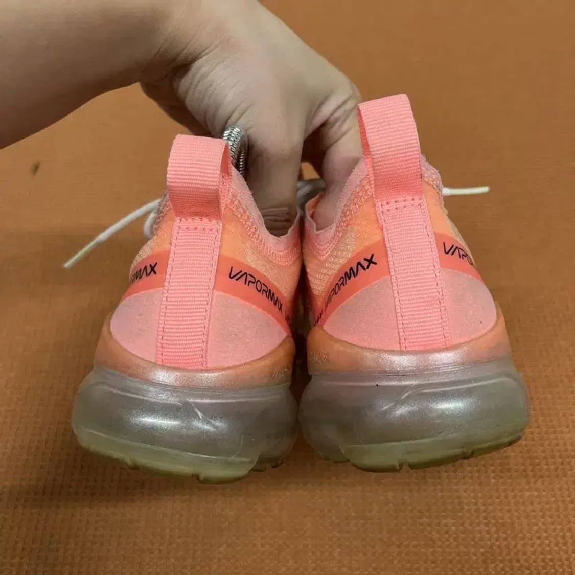 나이키 에어 베이퍼맥스 2019 운동화 240 G07688 상품이미지2