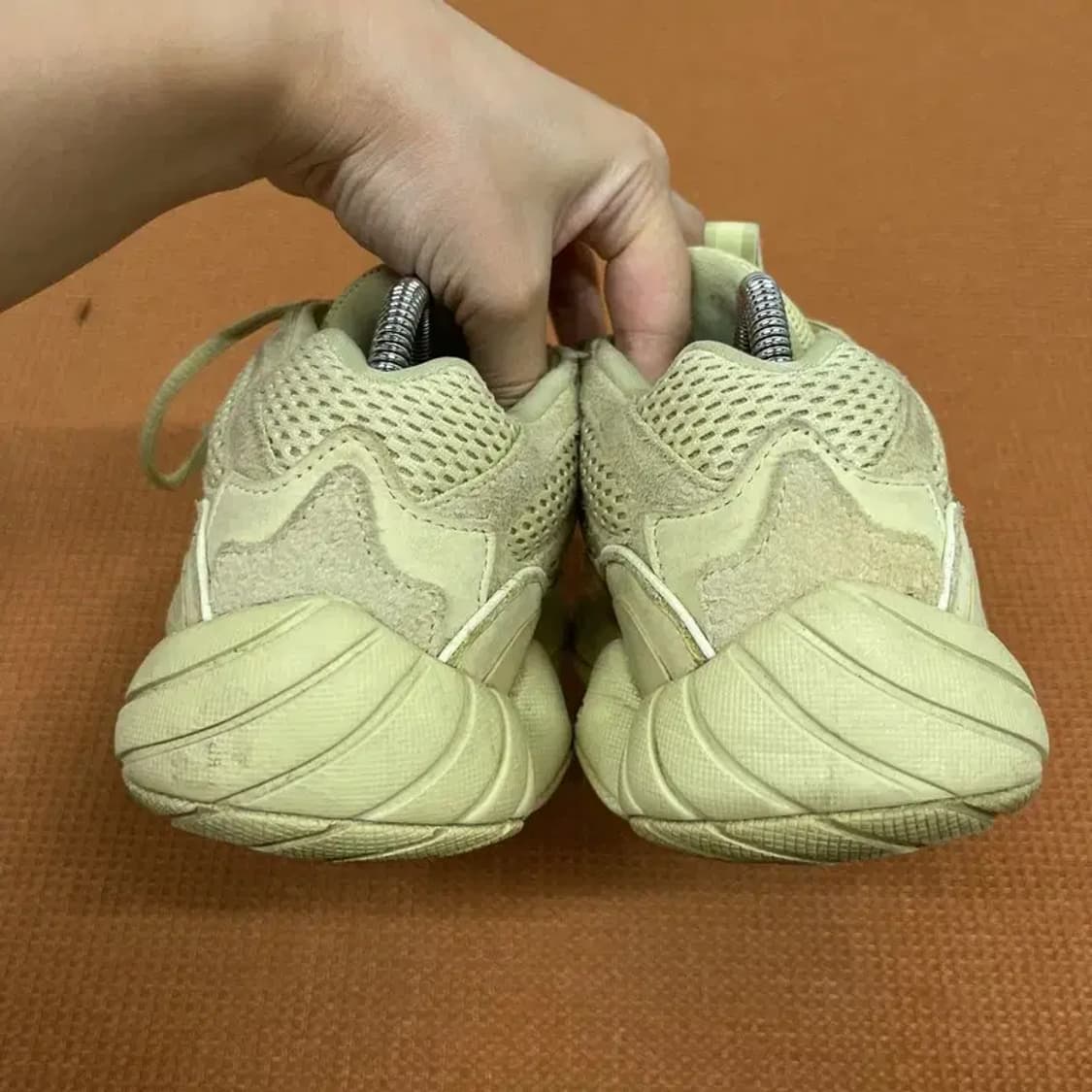 아디다스 이지 부스트 500 스니커즈 운동화 240 G07696 상품이미지2