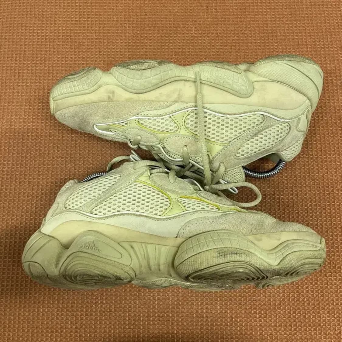 아디다스 이지 부스트 500 스니커즈 운동화 240 G07696 상품이미지3