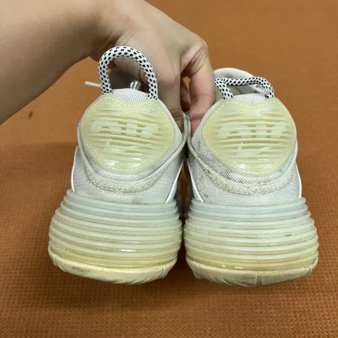 나이키 에어맥스 2090 스니커즈 운동화 255 G07697 상품이미지2