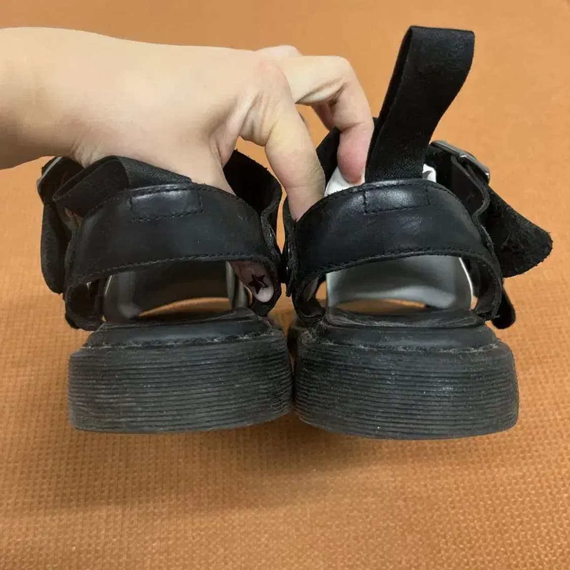 닥터마틴 그리폰 샌들 UK6 G07720 상품이미지2