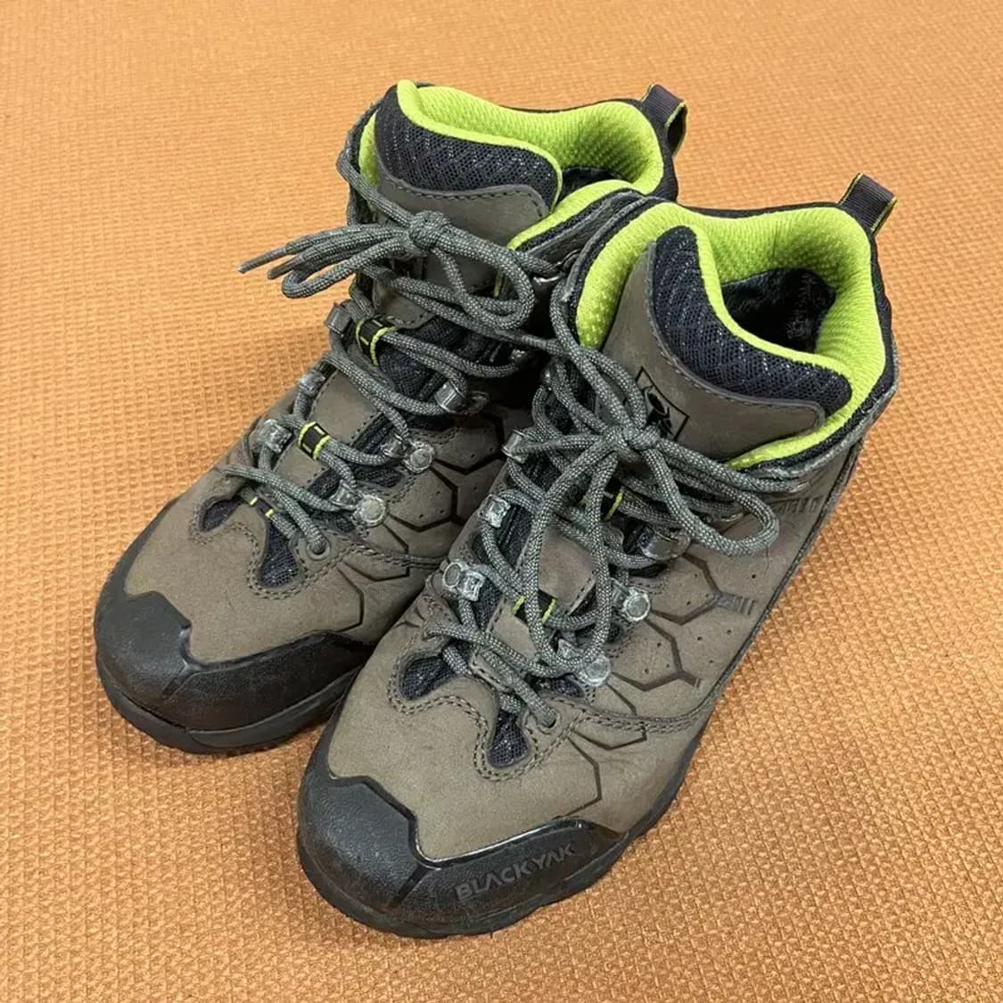 블랙야크 야크로드 고어텍스 등산화 255 G07733 상품이미지1