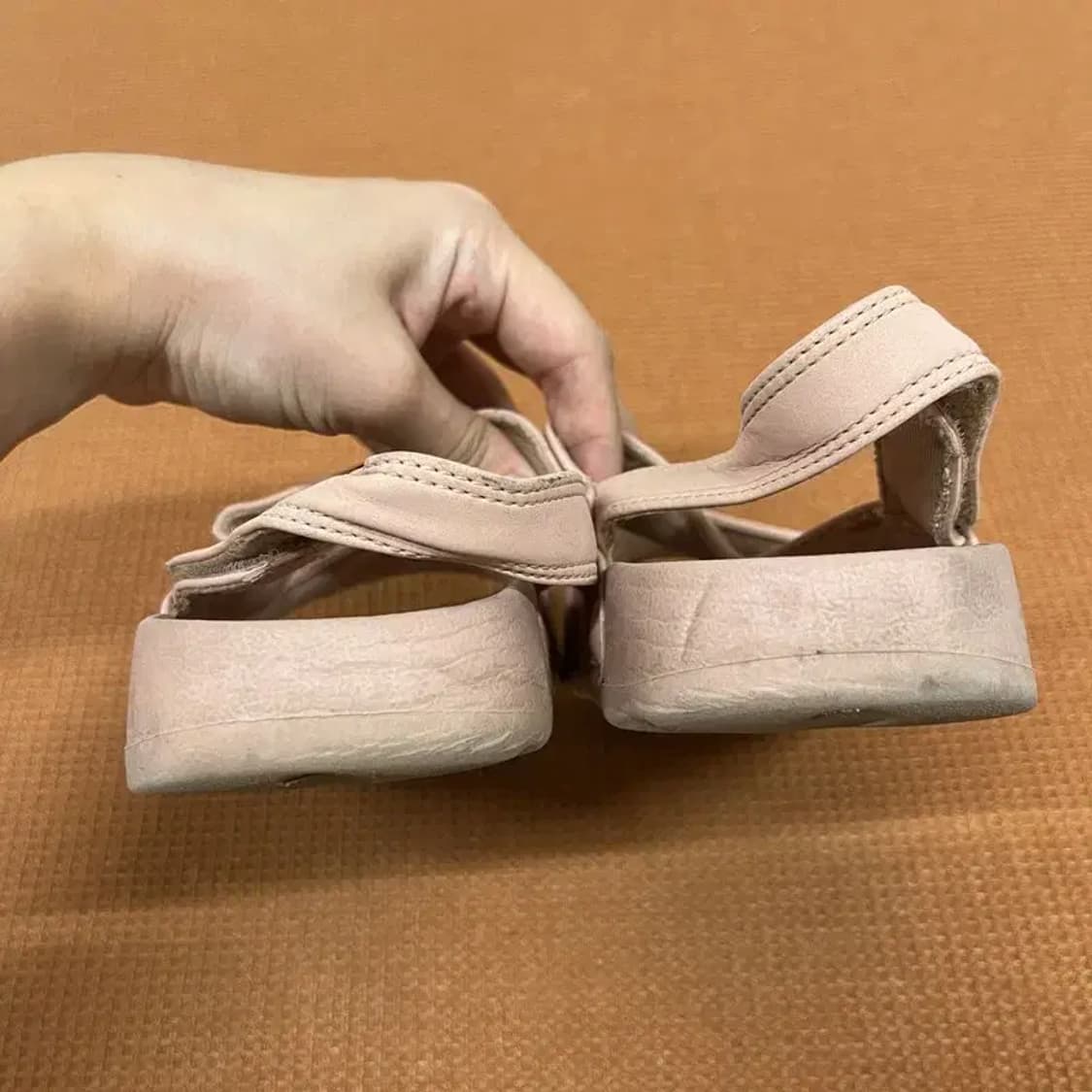 뉴발란스 엔클레이 샌들 220 G07735 상품이미지2