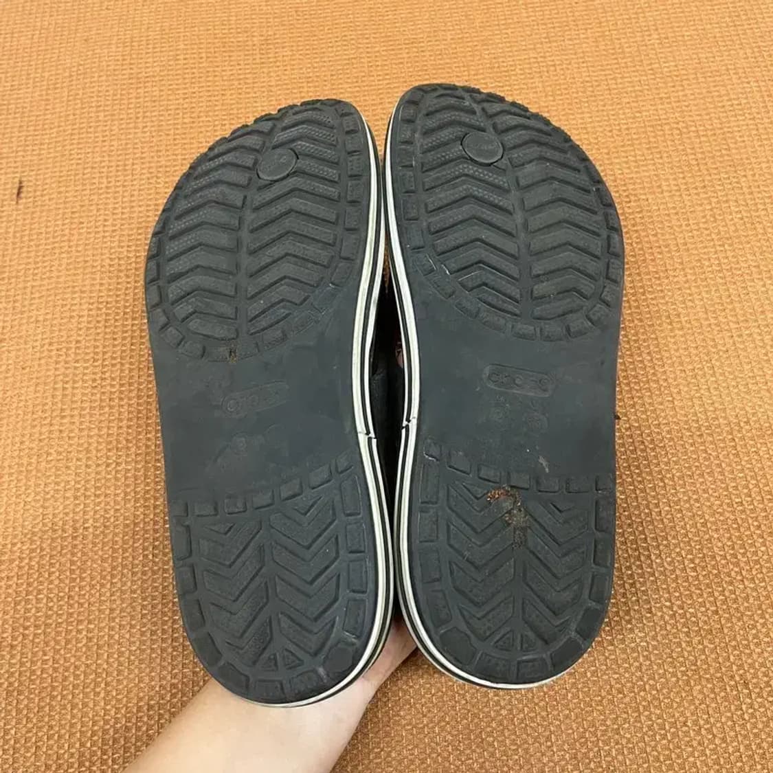 크록스 크록밴드 쪼리 슬리퍼 M9 G07766 상품이미지4