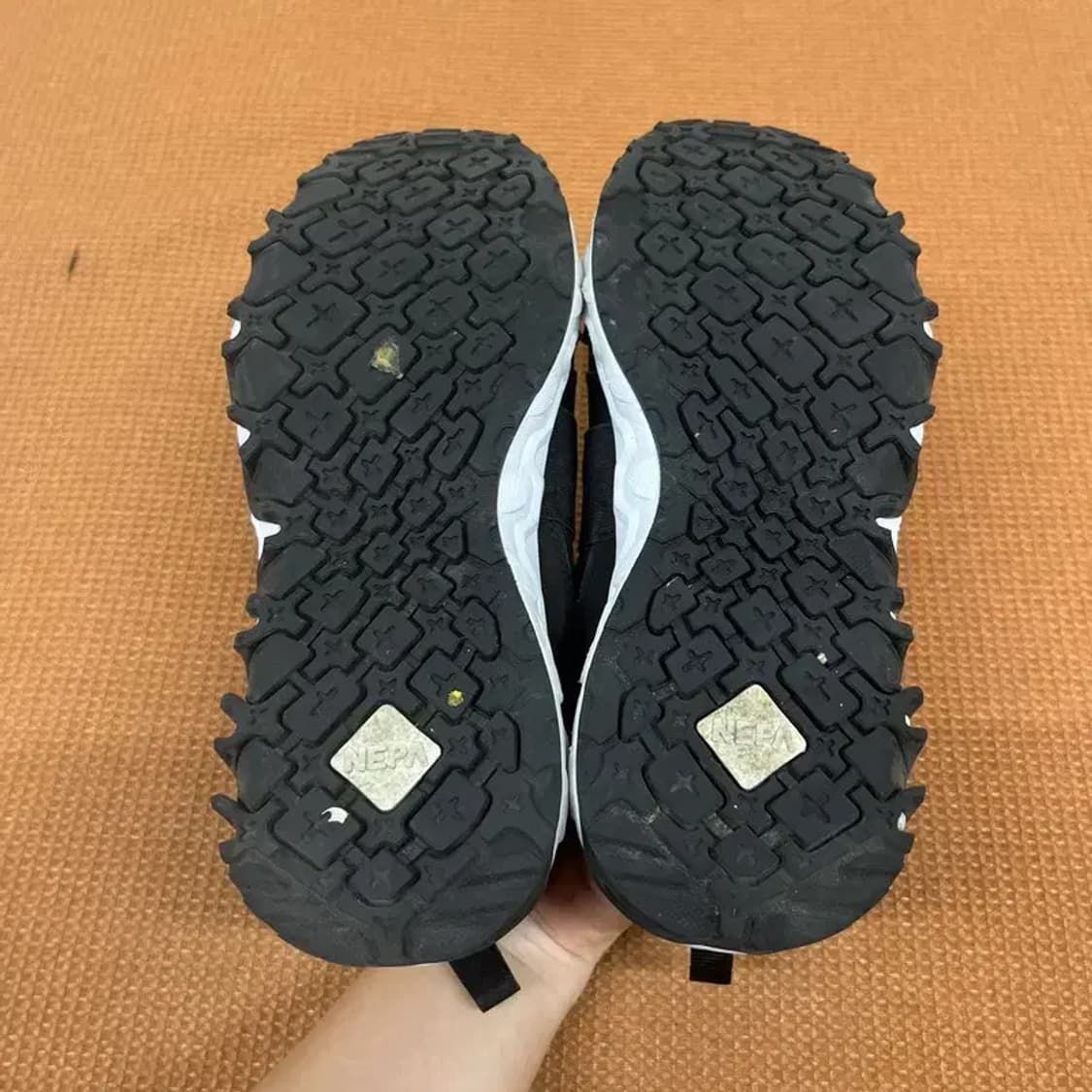 네파 여성 안전화 등산화 240 G07777 상품이미지4