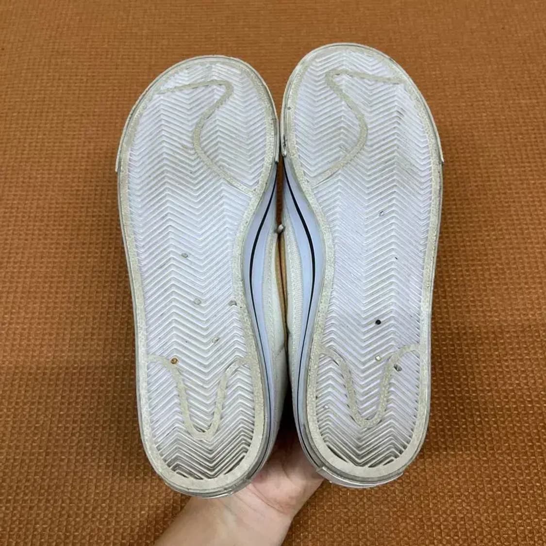 나이키 코트 레거시 뮬 스니커즈 운동화 230 G07732 상품이미지4