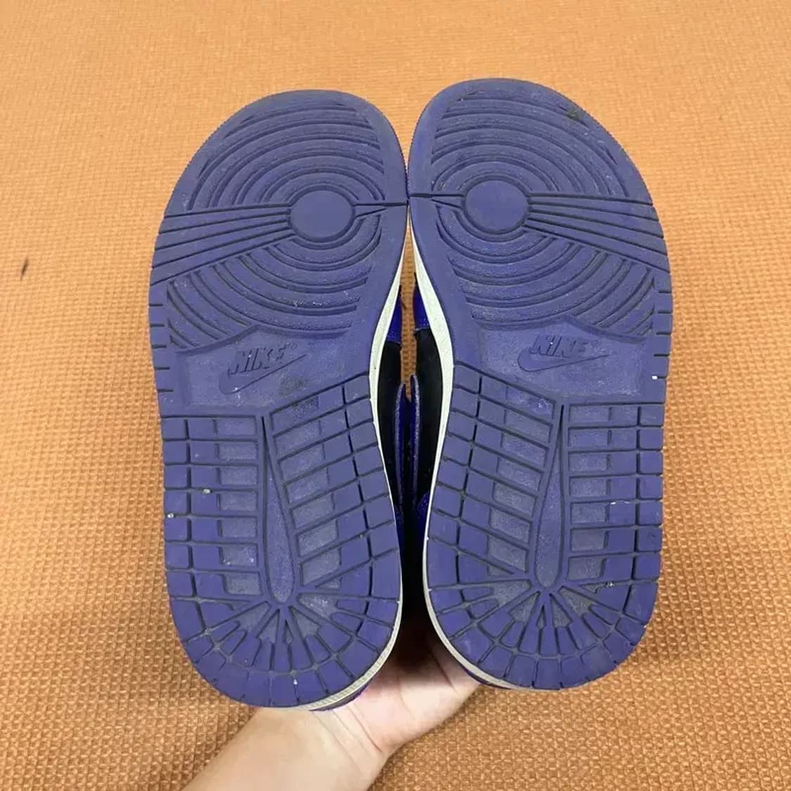 나이키 에어 조던 1 미드 농구화 운동화 240 G07744 상품이미지4