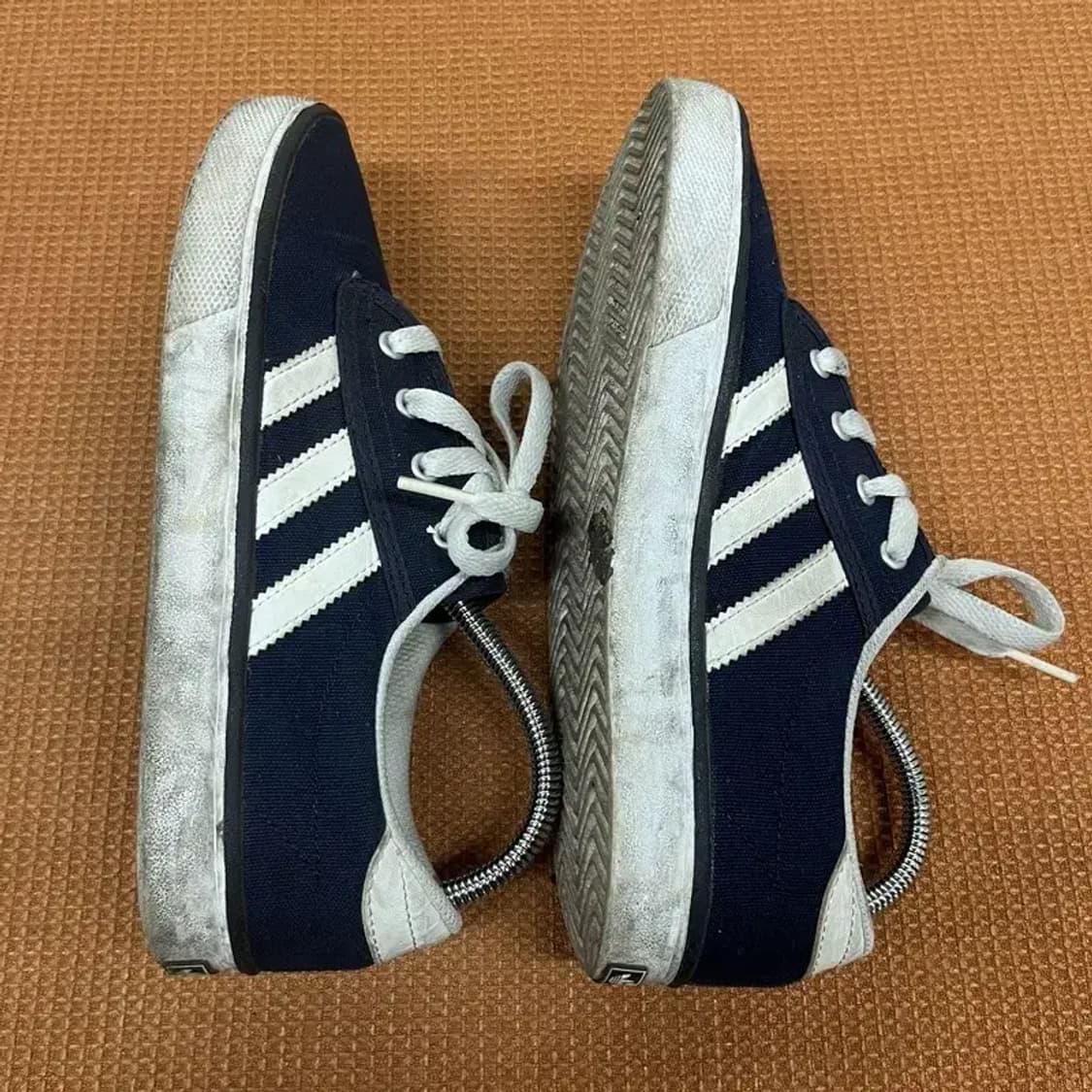 아디다스 키엘 스니커즈 운동화 230 G07745 상품이미지6