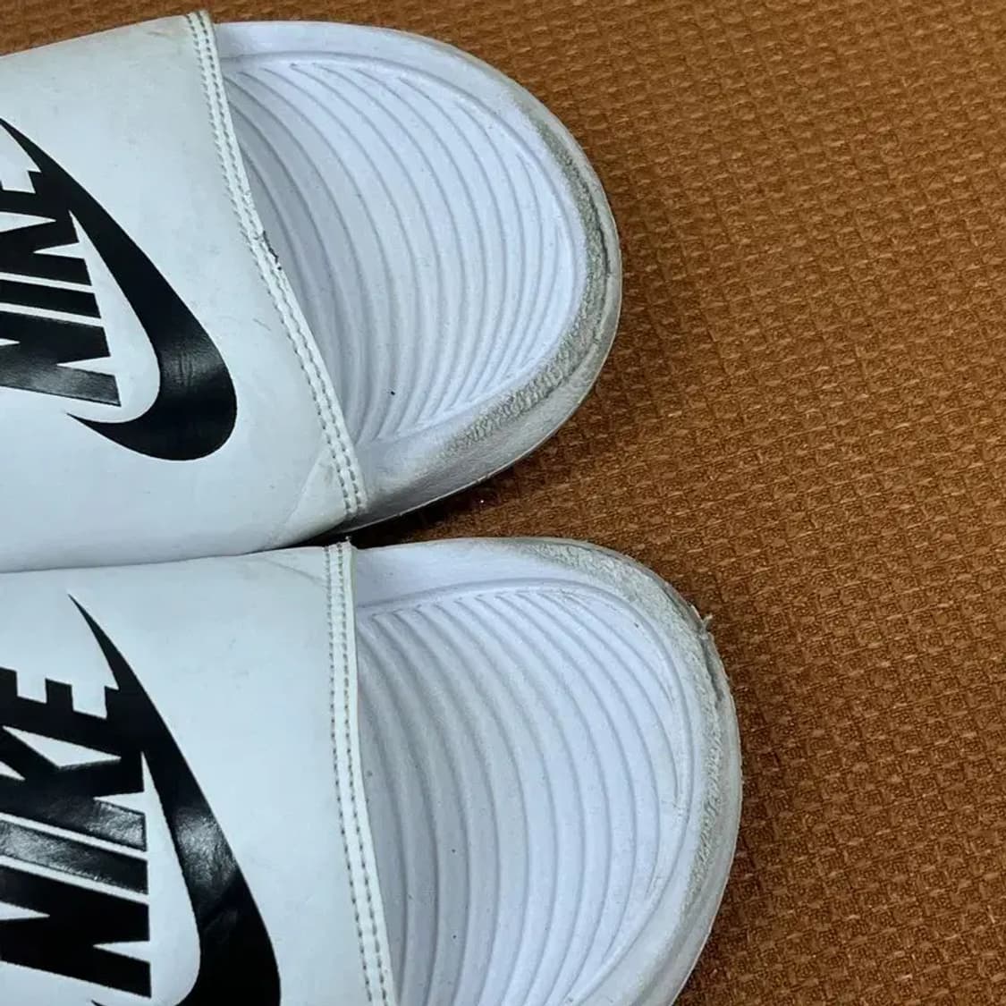 나이키 빅토리 원 슬라이드 슬리퍼 240 G07793 상품이미지6