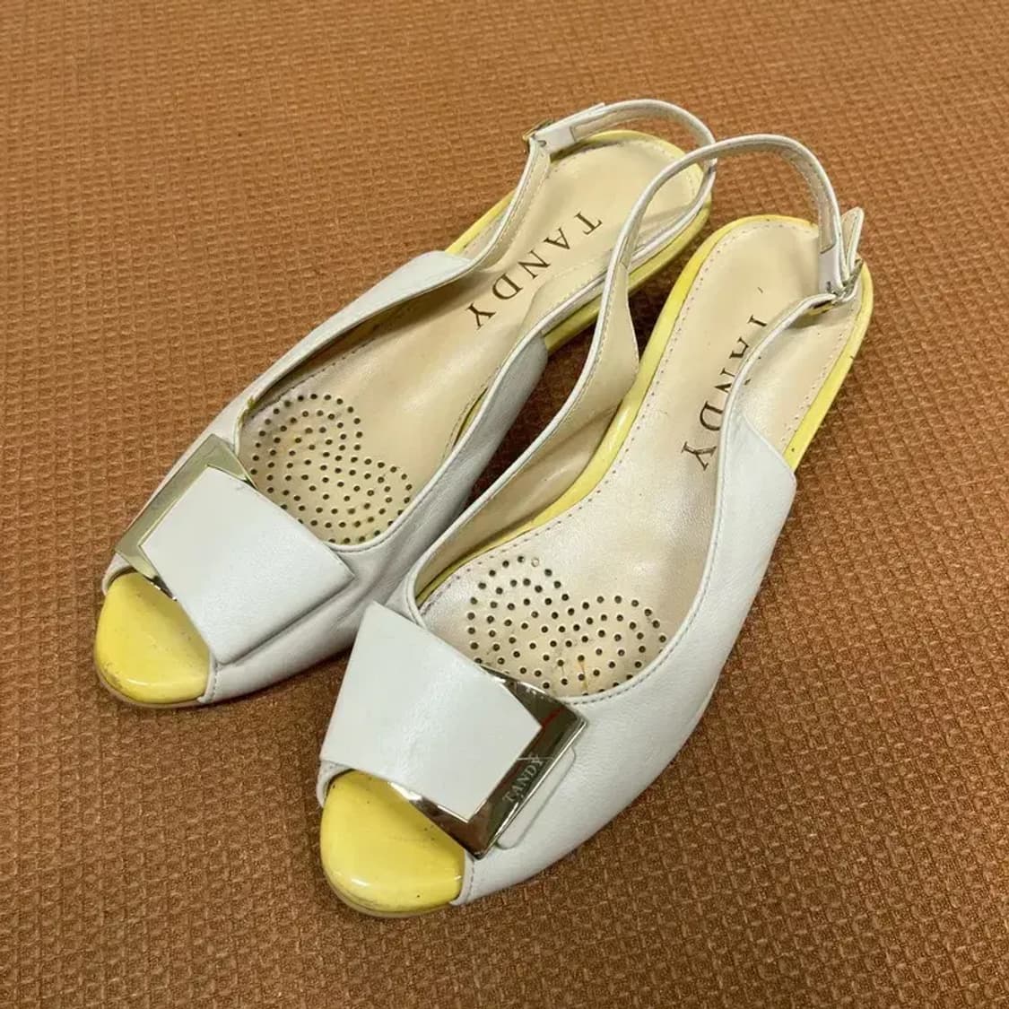 탠디 캐주얼 여성 샌들 225 G07818 상품이미지1